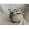 Image 4 : LOT 2 ANTIQUE CERAMIC POTS