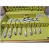 Image 2 : PLANTATION SILVERPLATE 1881 ROGERS SILVERWARE SET