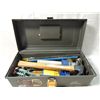 Image 2 : TOOL BOX WITH ASSORTED TOOLS