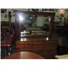 Image 1 : AMERICAN DRESSER WITH MIRROR