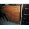 Image 1 : VINTAGE 6 DRAWER TALL DRESSER