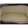 Image 2 : AMERICAN ANTIQUE SOFA LOVESEAT