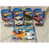 Image 1 : LOT 6 HOTWHEELS TOY CARS
