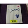 Image 3 : DON MATTINGLY BOOK OF CARDS ALBUM