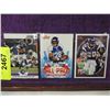 Image 1 : LOT 3 ADRIAN PETERSON FOOTBALL PLAYER CARD