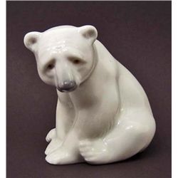 LLADRO POLAR BEAR HAND MADE PORCELAIN FIGURE