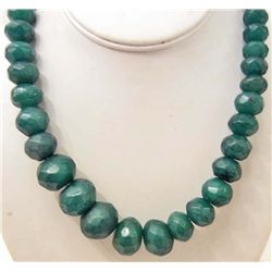 NATURAL GREEN QUARTZ  NECKLACE - 775 CTS