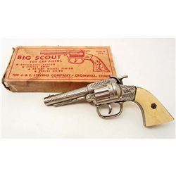 VINTAGE 1940'S JE STEVENS BIG SCOUT CAST IRON CAP GUN W/BOX