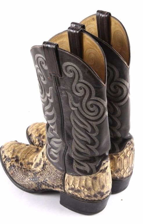 boa constrictor boots