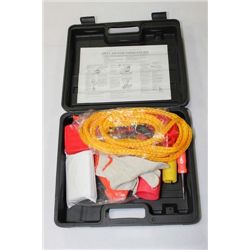 VEHICLE EMERGENCY KIT