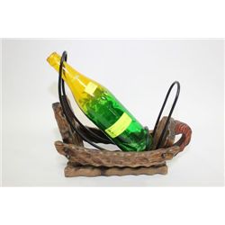 WOOD CARVED BOTTLE HOLDER