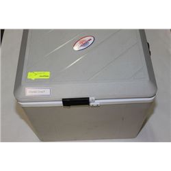 KOOLATRON ELECTRIC COOLER