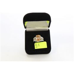 NEW LADIES HIGH FASHION RING ON CHOICE SZ: 7