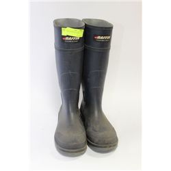 PAIR OF BAFFIN RAIN BOOTS