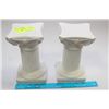 Image 1 : PAIR OF WHITE PILLARS