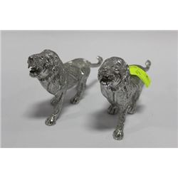 PAIR OF LIONS