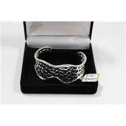SILVER WOMEN'S BANGLE BRACELET