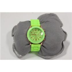 GENEVA GREEN WATCH ON CHOICE