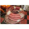 Image 1 : ASSORTED RUBBER HOSES (200 PSI 1-1/2" W FITTINGS)