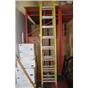 Image 1 : FEATHERLITE FIBERGLASS 15FT. EXTENSION LADDER