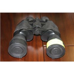 PAIR OF 10 X 50 BINOCULARS W BUILT IN COMPASS