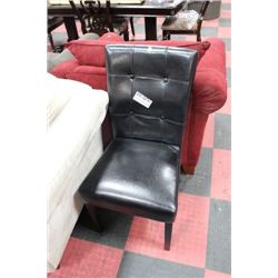 BLACK LEATHERETTE SIDECHAIR