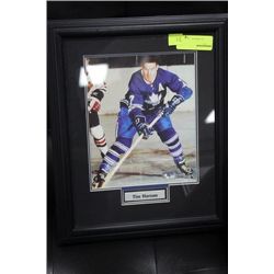 HOCKEY PICTURE ON CHOICE: TIM HORTON