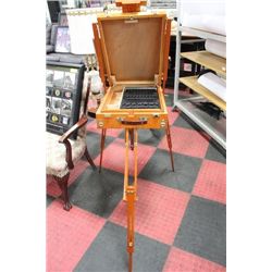 ART EASEL