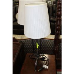 FLOOR AND TABLE LAMP COMBO