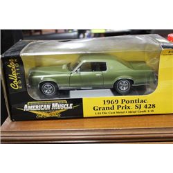 1969 PONTIAC GRAN PRIX DIECAST IN BOX SCALE 1:18
