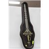 Image 1 : LARGE COLLECTIBLE SWORD ON WALL PLAQUE