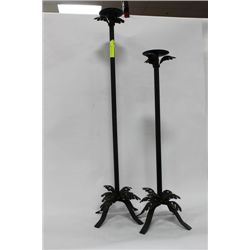 PAIR OF CANDLE HOLDER/STAND