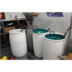 6 BARRELS W ASST LAWN TOOLS