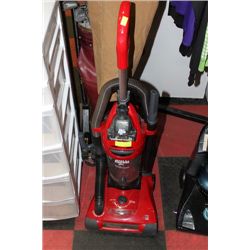 DIRT DEVIL UPRIGHT VACUUM