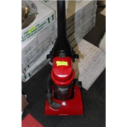 RED DIRT DEVIL UPRIGHT VACUUM