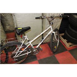 RALEIGH MOUNTAIN BIKE