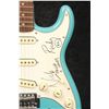 Image 1 : Kaiser Chiefs: a guitar autographed by Ricky Wilson