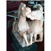 Image 5 : EXQUISITE RUNNING STALLIONS HAND CARVED MARBLE SCULPTURE (38T X 44L X 18W) ON GREEN MARBLE PLINTH