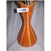 Image 1 : VINTAGE HULL MID-CENTURY VASE