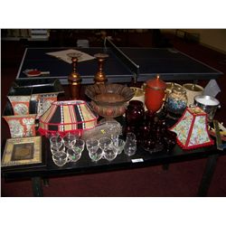 HUGE MULTI-PIECE INTERIOR DECOR ASSORTED TABLE LOT, AS SHOWN