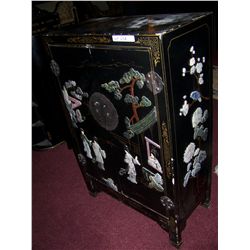 VINTAGE ASIAN DECORATIVE CHEST, BEAUTIFULY HAND PAINTED, POSSIBLY VINTAGE