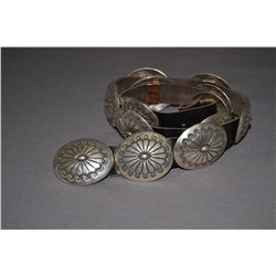 NAVAJO SILVER CONCHO BELT