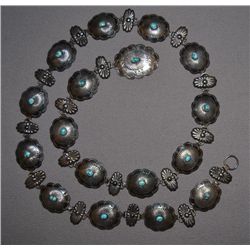 NAVAJO SILVER CONCHO BELT
