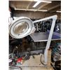 Image 1 : WORK BENCH LIGHT
