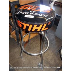 STIHL METAL & VINYL STOOL