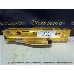 ROBOTOOLZ LASER LEVEL
