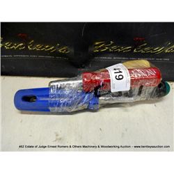 LOT: SCREWDRIVERS, 5X THE MONEY