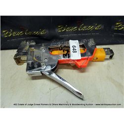 LOT: HAND STAPLERS, 2X THE MONEY