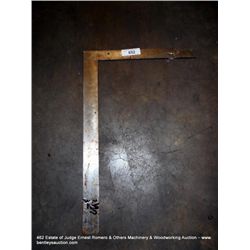 LOT: FRAMING SQUARES, 2X THE MONEY