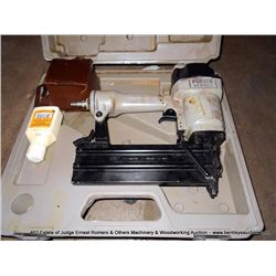 PORTER-CABLE FN 250/16 CA FINISH NAILER